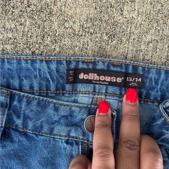 Dollhouse Blue Relaxed 🥰Fit Jeans with Distressed Knees - Picture 4 of 4